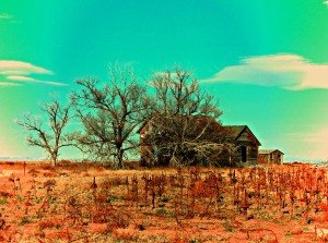 Abandoned farm house near Grover