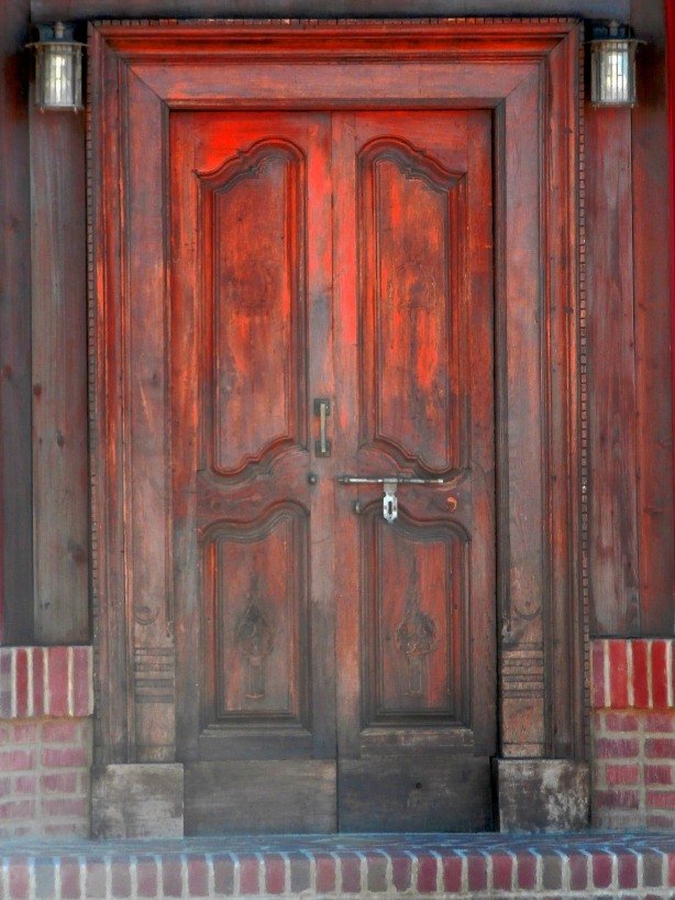 Remarkable door, Oak Creek