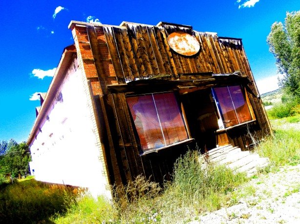 Phippsburg storefront